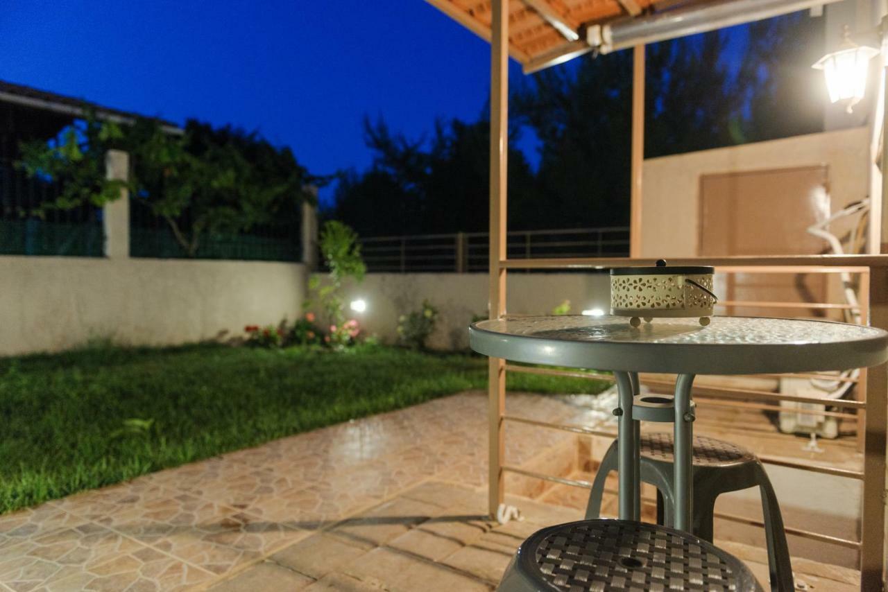 Villa Artemissoula Esterno foto